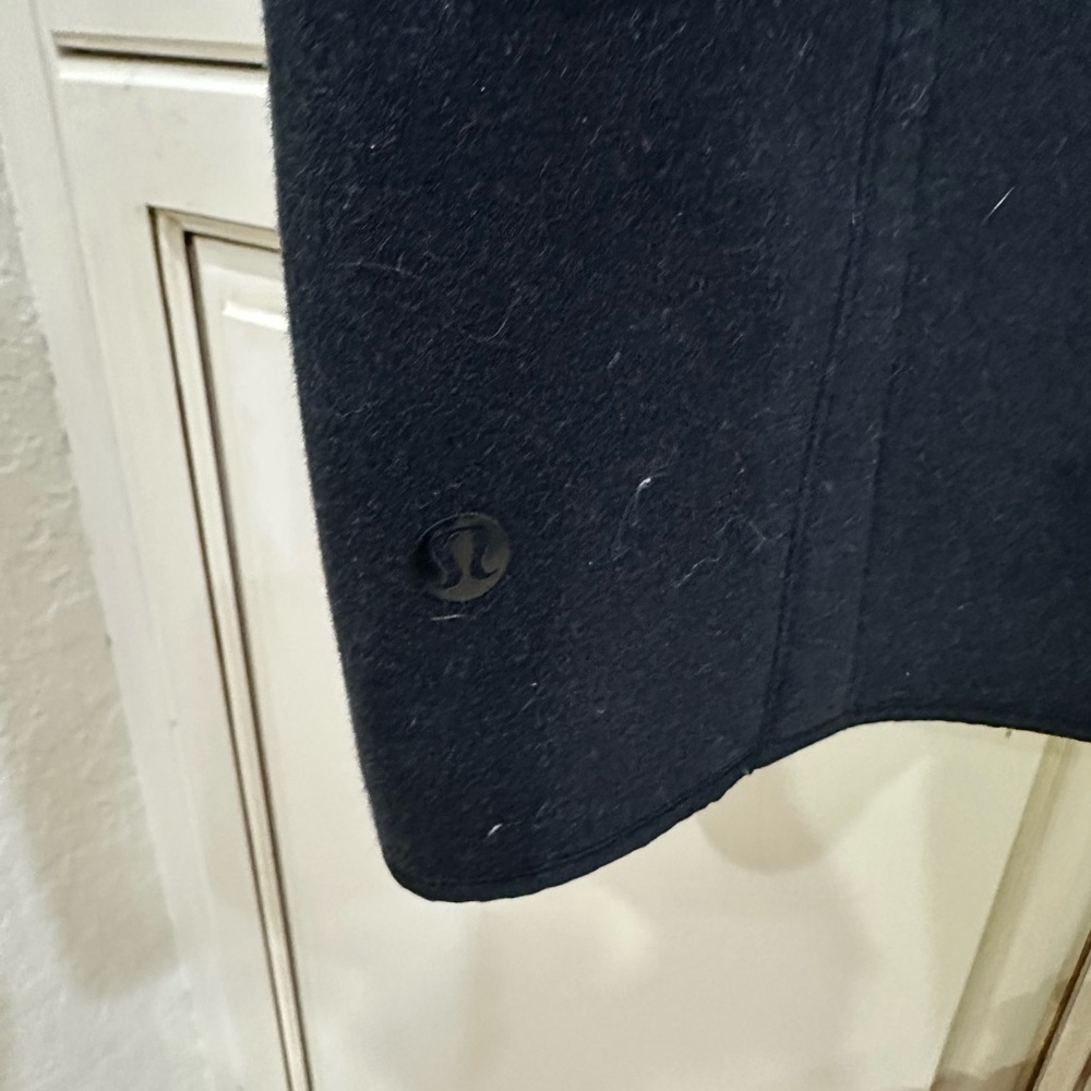 Lululemon city bound dress size 10 - Picture 5 of 5